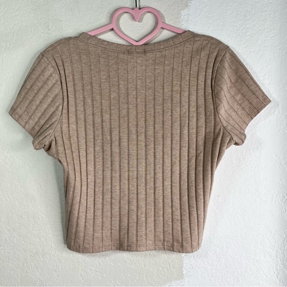 Beige V Neck Crop Top - Picture 3 of 3